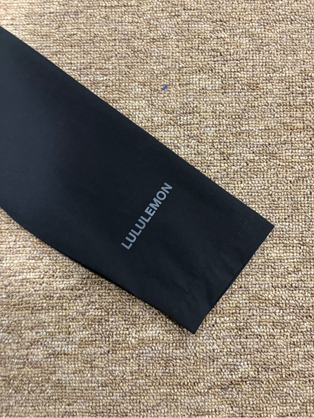 lululemon athletica Men’s Black Jogger Pants with Logo
